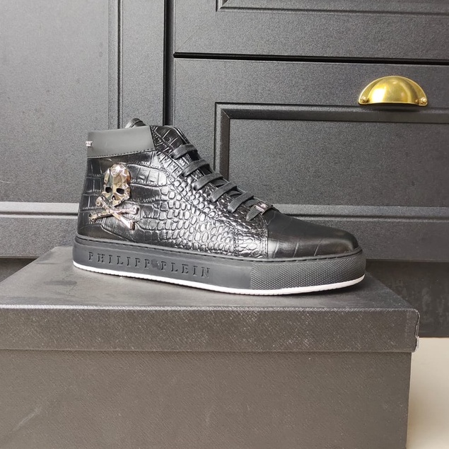 Sepatu sneaker boots  pria branded mirror P211-1