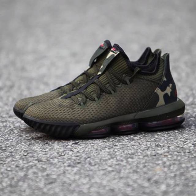 lebron 16 low camo review