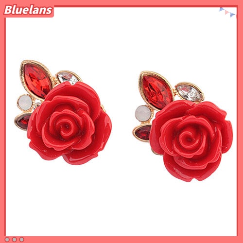 Bluelans Anting Stud Desain Bunga Mawar Aksen Berlian Imitasi Gaya Retro Elegan Untuk Wanita