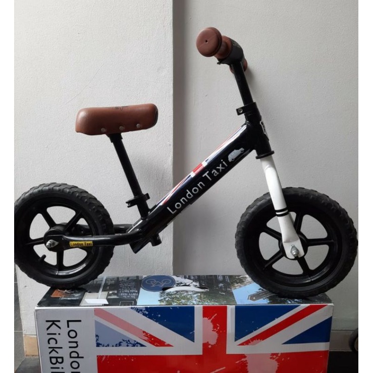 Preloved London Taxi Push Bike Sepeda Keseimbangan Anak Balance Bike Kick Bike Not Strider Elc Micro