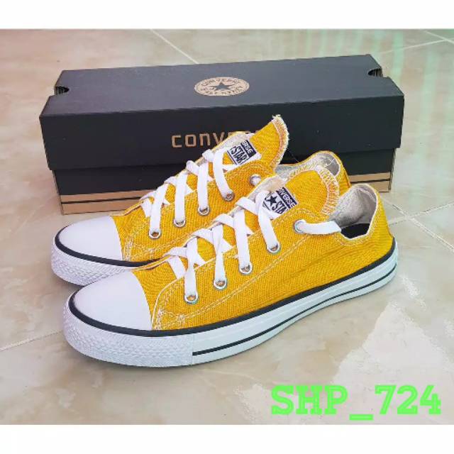 converse kuning mustard