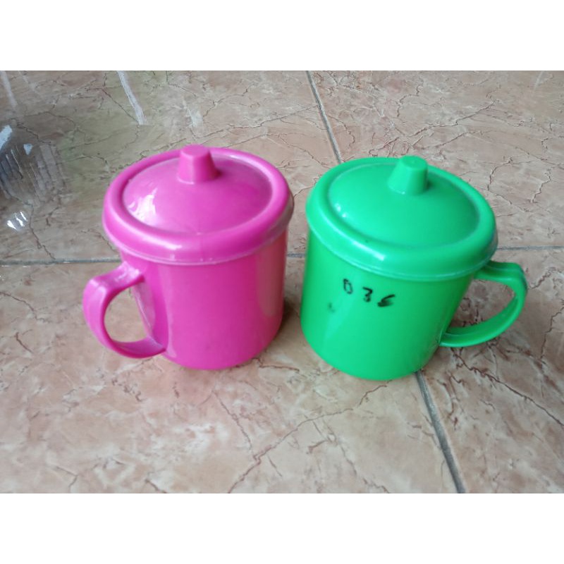 mug gelas cangkir kecil mini tutup plastik