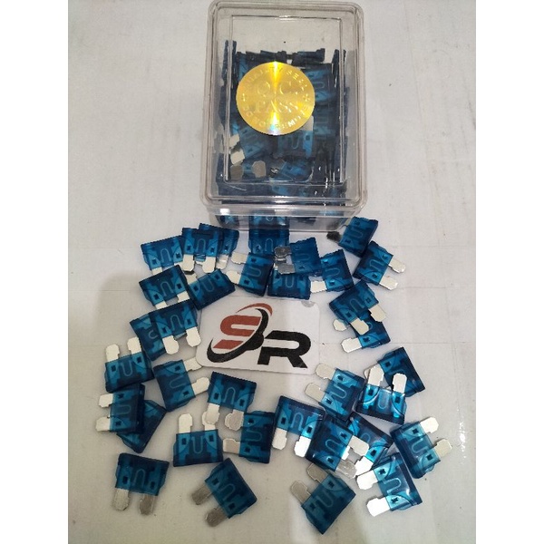 SIKRING TANCAP BESAR  UNTUK MOBIL UKURAN MERAH 10AMP BIRU 15 AMP HARHA SATU BOK ISI 100 pcs