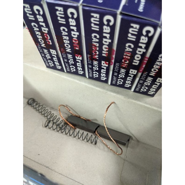Carbon brush kool brush alternator  (Merk FUJI)
