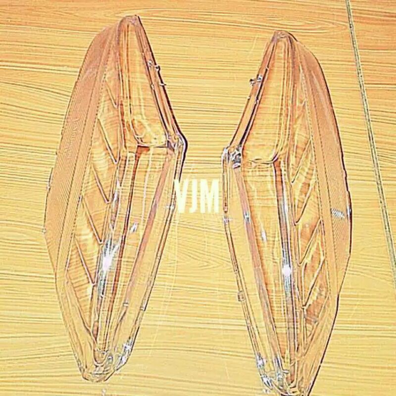 Kaca mika lampu sen depan honda cs 1 - sein depan cs1