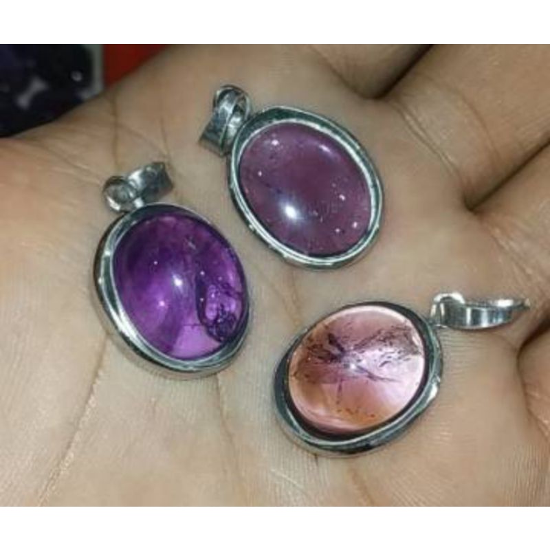 liontin natural batu kecubung