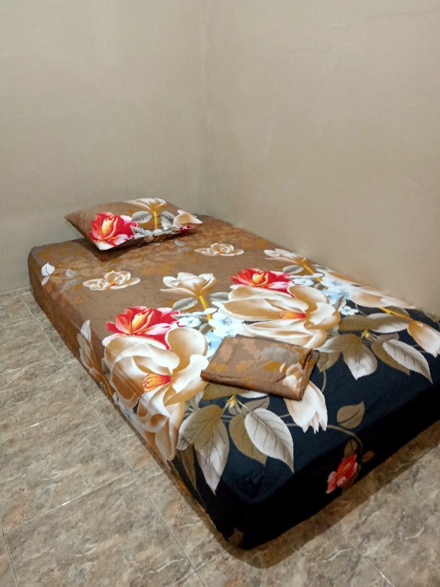 Sprei Nyenyak Royale - 200x200 / 180x200 / 120x200