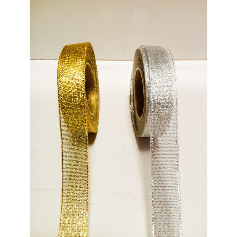 

Pita Glitter emas & silver ukuran 3/4inchi atau 2cm dijual per meter