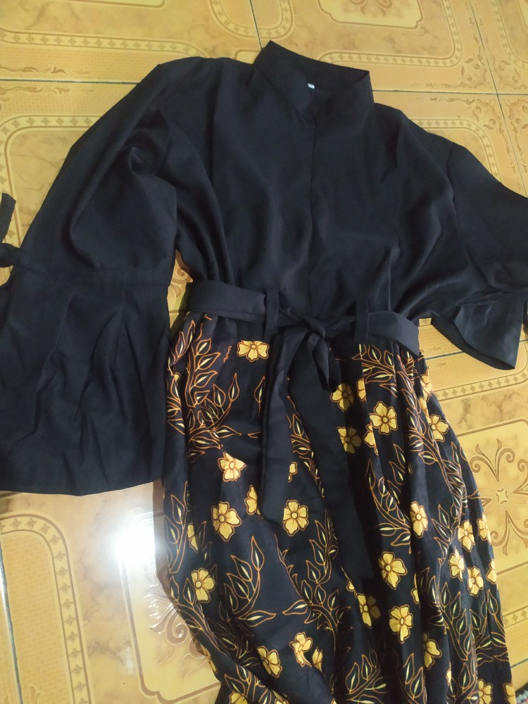 Maura Couple - Sania Ruffle Batik Couple Ori Ndoro Jowi Dnt Garansi Termurah Shopee - Seharga