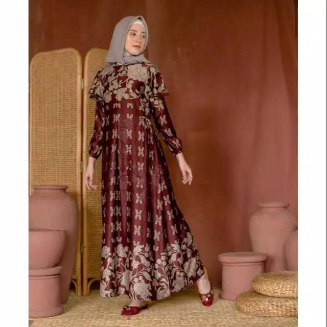Rinjani dress in maroon by wearing klamby