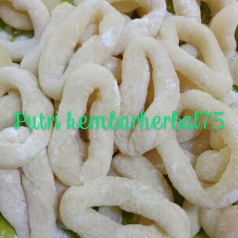 

gembus mentah siap goreng dan gembus goreng siap makan