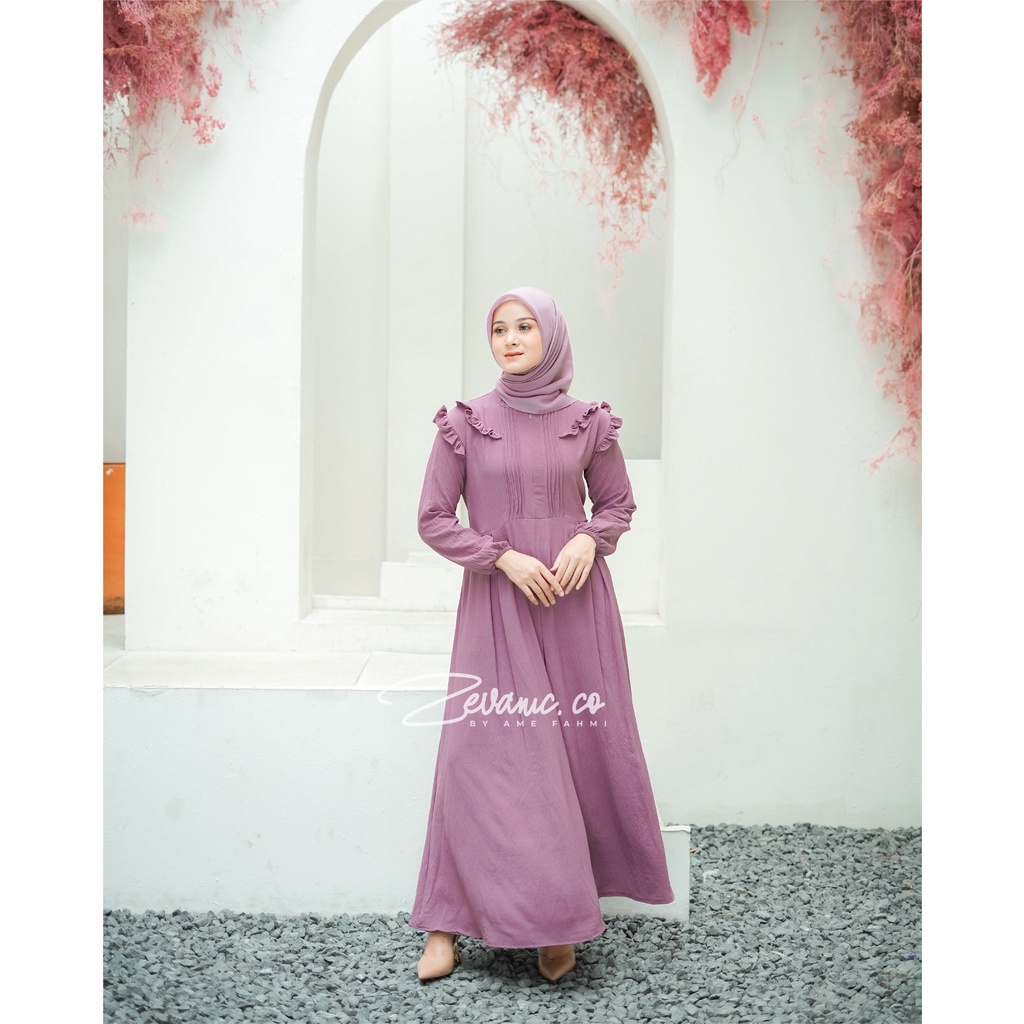 Tavisha Maxi Dress Material Crinkle Dengan Aksen Lipit Di Bagian Dada / Ruffle | Zevanic.co-3