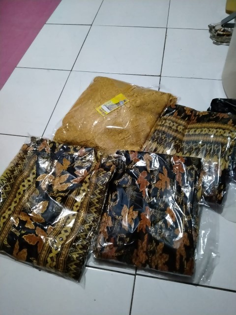 Wm>couple Keluarga Batik Motif Daun Pepaya Gold Couple Batik Kemeja Batik Rok Plusket Murah