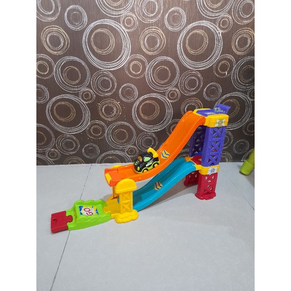 preloved vtech toot toot racers