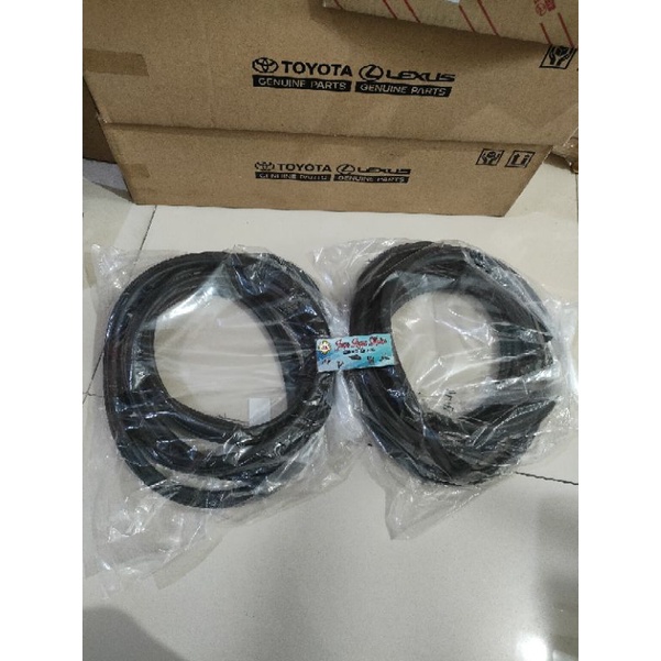 Karet pintu depan kijang grand super