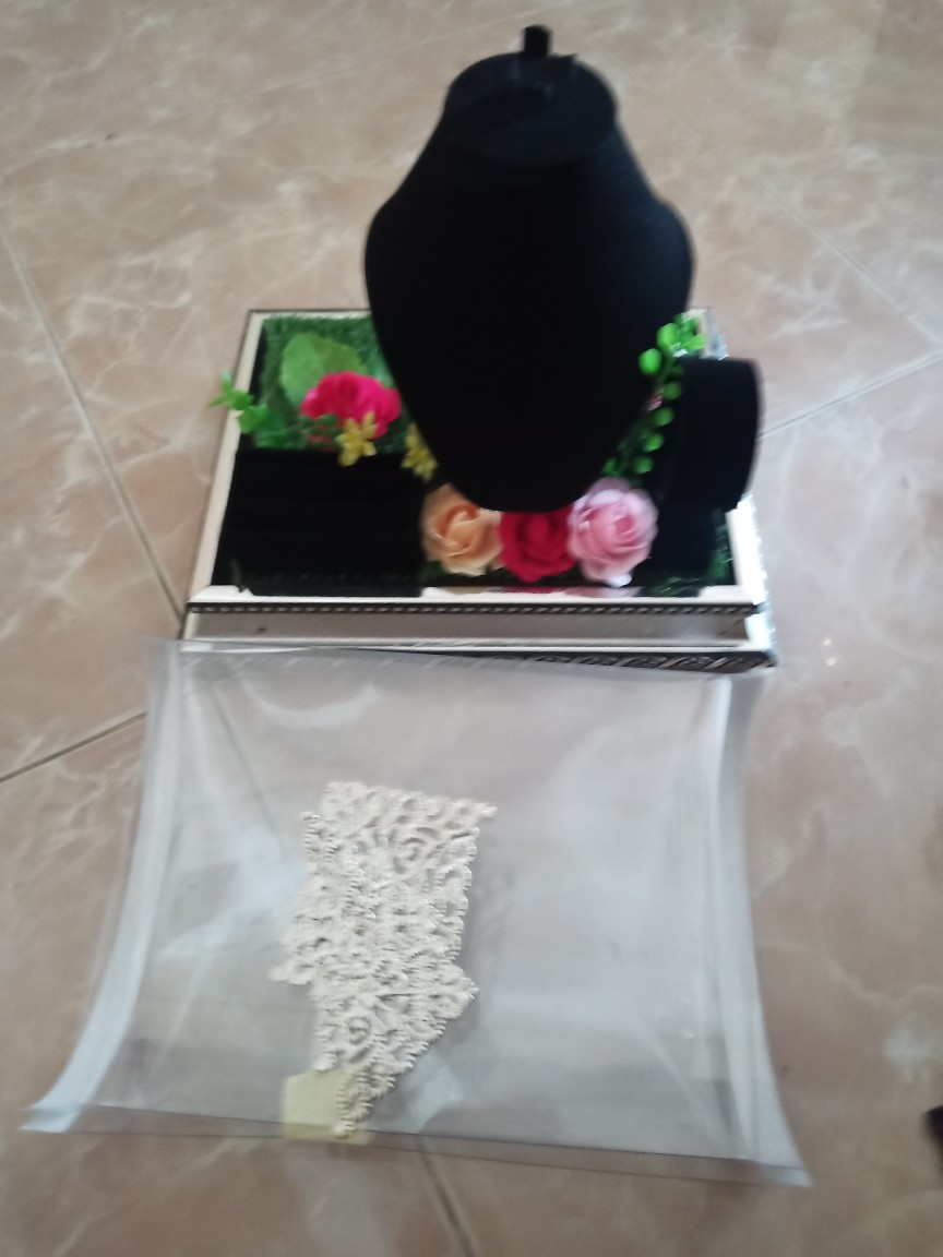 Tempat Perhiasan Mahar Rumput Seserahan