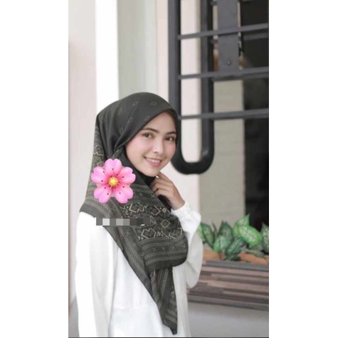 HIJAB SEGIEMPAT VOAL PREMIUM LASERCUT-Army
