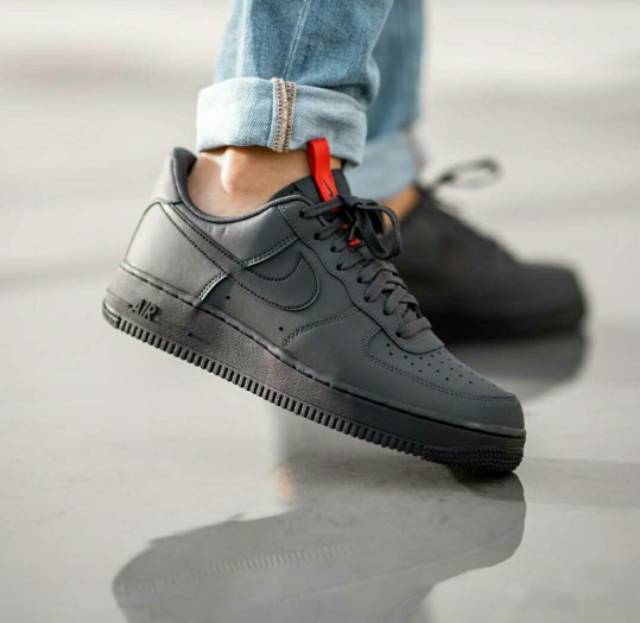 nike air force 1 07 lv8 anthracite
