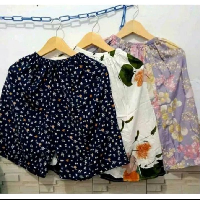 Celana Kolor pendek Wanita jumbo /Celana Kolor Motif Wanita Bahan katun Adem/ Celana boxer Pendek Wa