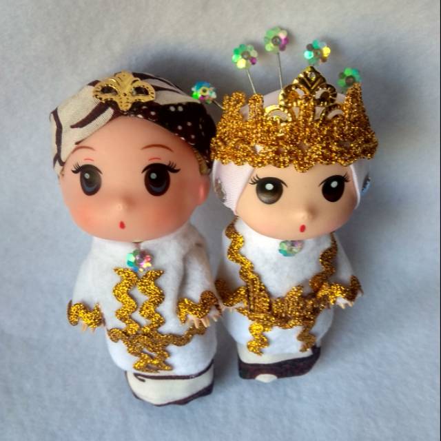 Boneka Pengantin Barbie Kebaya Putih