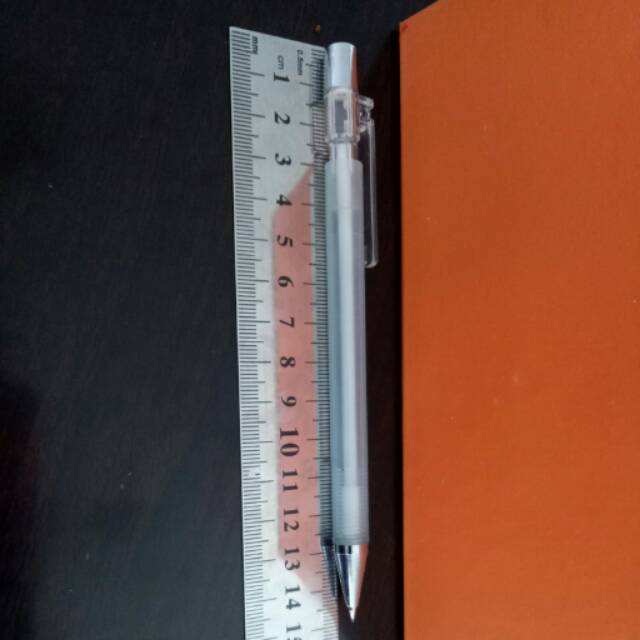

pensil tak tik
