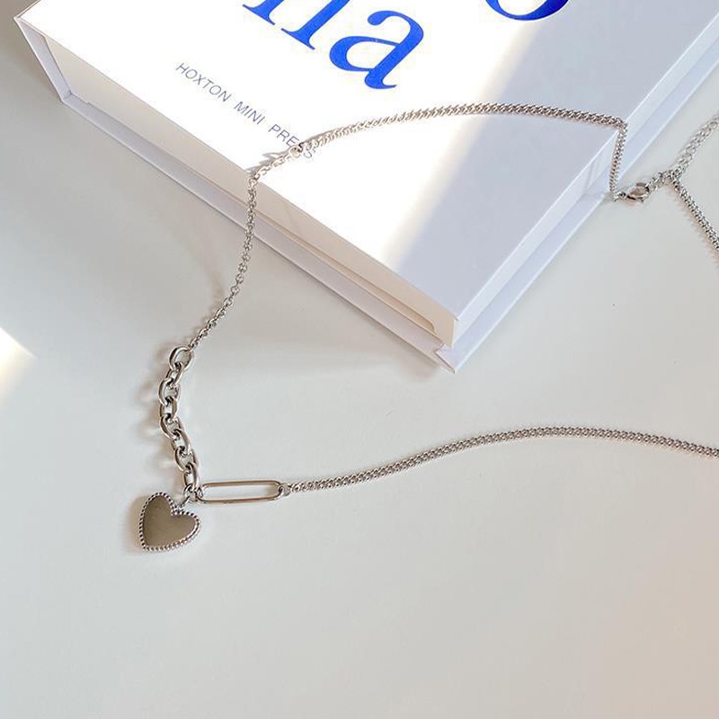 COD❤️Cinta Liontin Kalung Titanium Steel  Fashion Wanita Hip Hop Punk Sweater Rantai Keren Angin Kalung Wanita  Fashion Aksesoris Murah