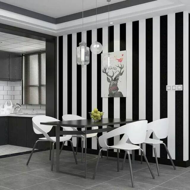 Wallpaper Sticker Dinding motif Salur Hitam  Putih  