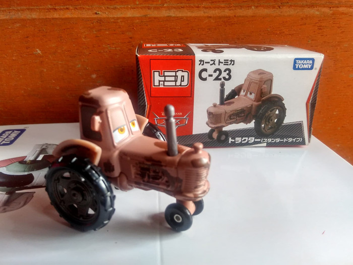 Tomica Cars C-23 Tractor Disney Pixar Diecast Miniatur Takara Tomy ori