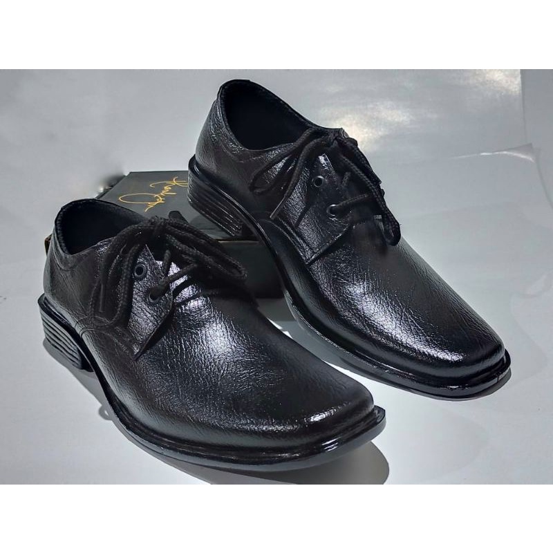 SEPATU PANTOFEL PRIA TALI HITAM/SEPATU KANTOR