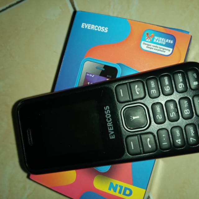 HP bekas EVERCOSS N1D