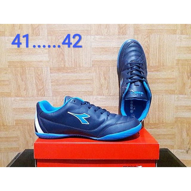 sepatu futsal diadora original murah