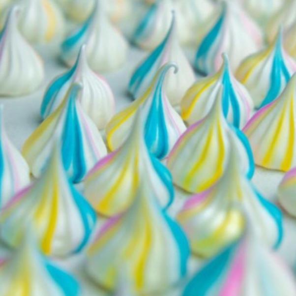 

[PRODUK FFDIB] Meringue Cookies Kue Busa Prancis Toples Kecil DAL