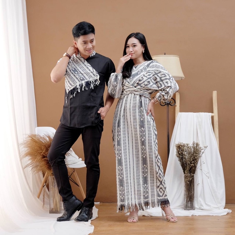 COUPLE TENUN RANIA SONGKET TORAJA PUTIH DEBBY STORE