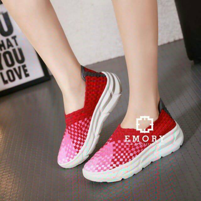 Best Seller Spesial Promo SEPATU EMORY