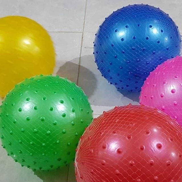 Mainan Bola Karet Balon Semangka Duri Soccer