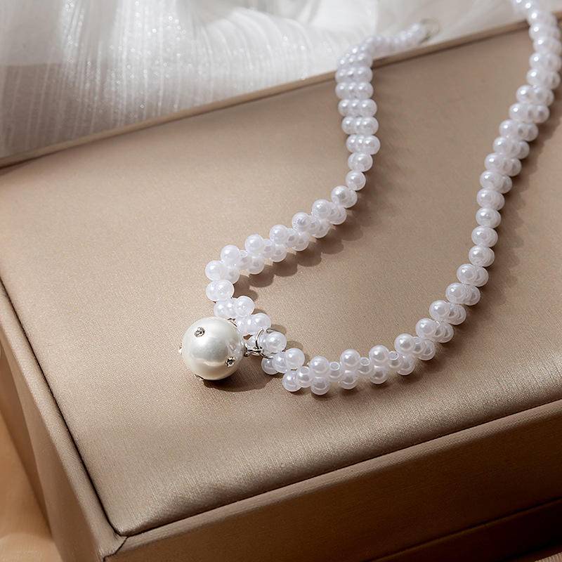 Kalung Choker Dengan Liontin Mutiara Imitasi Untuk Wanita