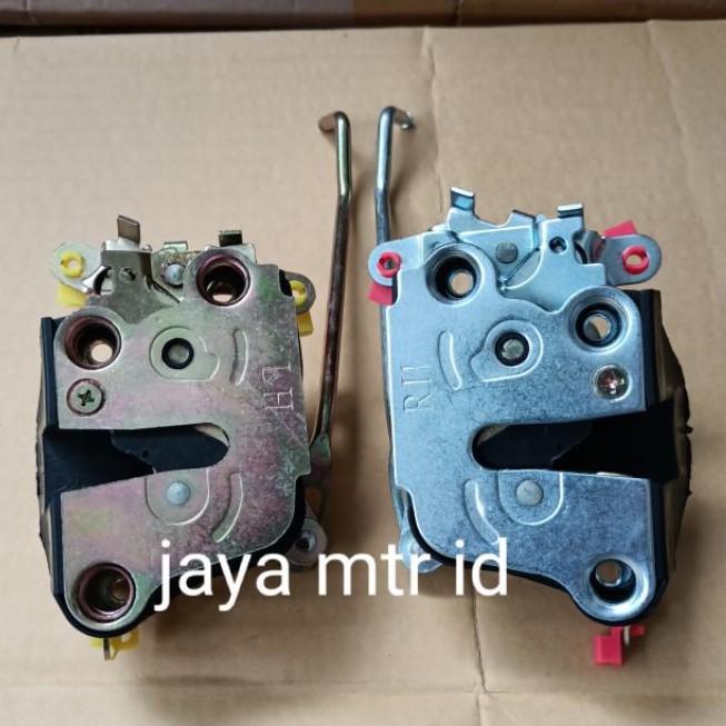 door lock pintu kijang super KF40