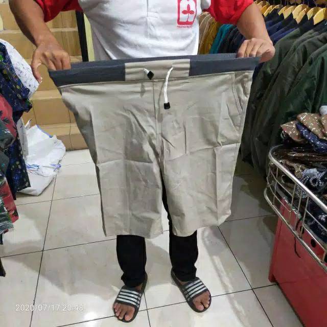 Celana Pendek Pria Jumbo Big Size 39-50 Chinos Rip Pinggang Karet