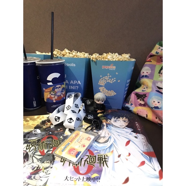 LANYARD DAN POSTER JUJUTSU KAISEN BY CINEPOLIS