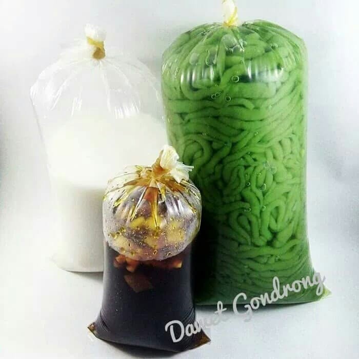 

TRADISIONALMINUMAN- ES DAWET AYU BANJARNEGARA PAKET (PENGIRIMAN VIA GOJEK) JABODETABEK -MINUMAN-