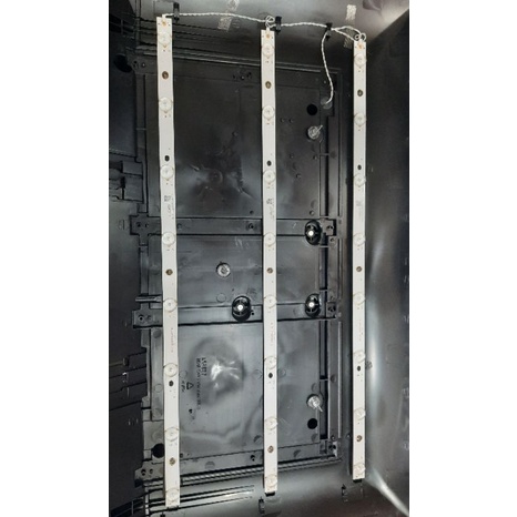 BL BECKLIGHT LAMPU LED TV POLYTRON PLD32B1550 33B1550 PLD-32B1550 PLD 32B1550