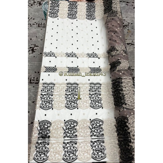 kain tile etnik sumba