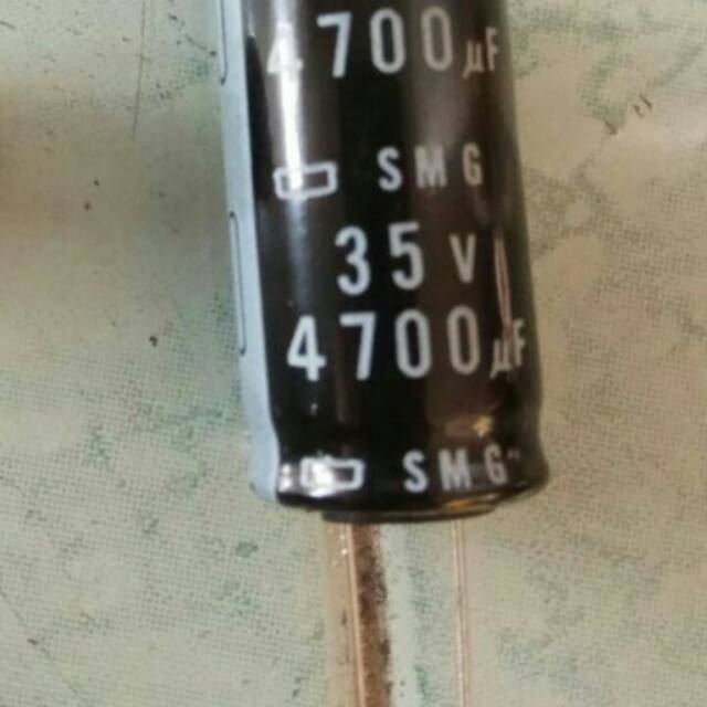 Elco 4700uf/35v..