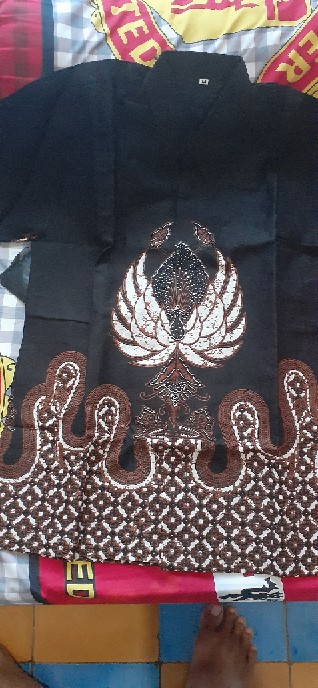 Mega Nanda Kemeja Batik Pria Katun Sragenan Full Furing