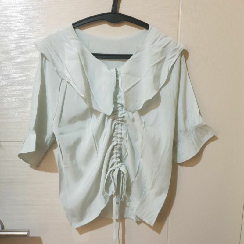 mint blouse serut preloved (blus hijau muda)
