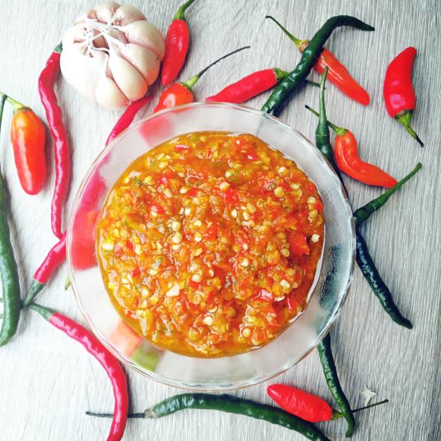 

Sambal bawang pedas nampol