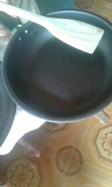 Big J Frypan 20 Cm Dan 24 Cm Set Isi 2 Buah Gratis Spatula Kayu