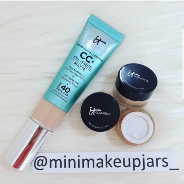 It Cosmetics CC+ oil free / color correcting share in jar