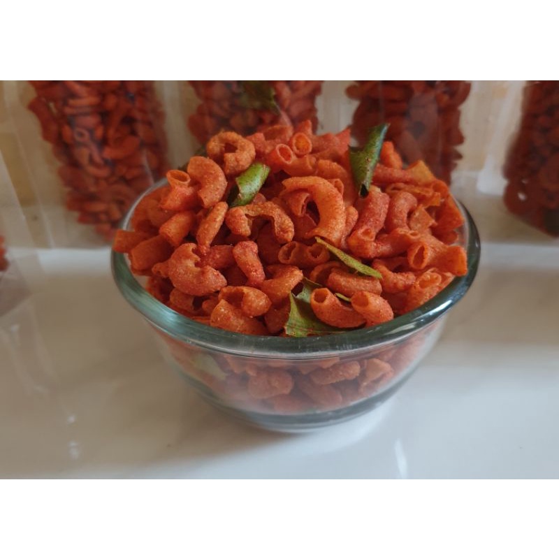 

Makaroni pedas daun jeruk 250 gr
