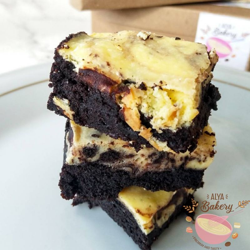 

CREAMCHEESE BROWNIES 20*10